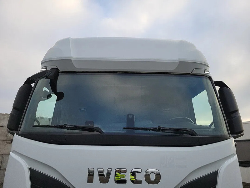 Iveco S-WAY 460 - Sattelzugmaschine: das Bild 5 Iveco S-WAY 460 - Sattelzugmaschine: das Bild 5