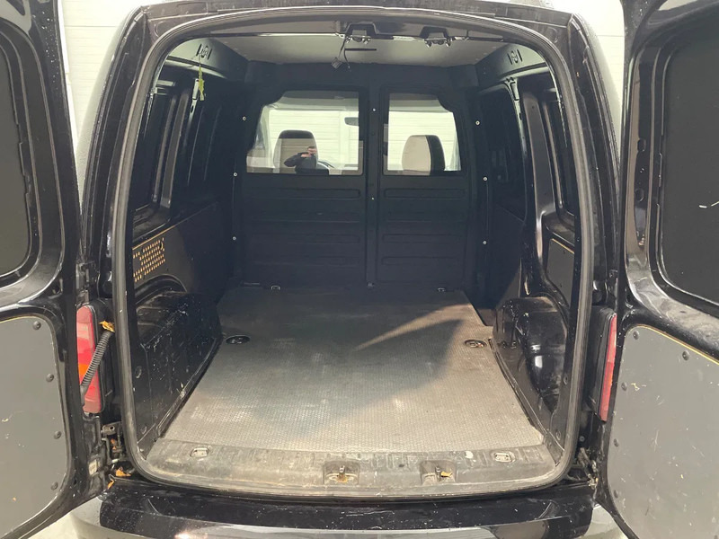 Volkswagen Caddy 2.0 TDI L1H1 BMT Exclusive Edition 2019 - Kleintransporter: das Bild 5 Volkswagen Caddy 2.0 TDI L1H1 BMT Exclusive Edition 2019 - Kleintransporter: das Bild 5