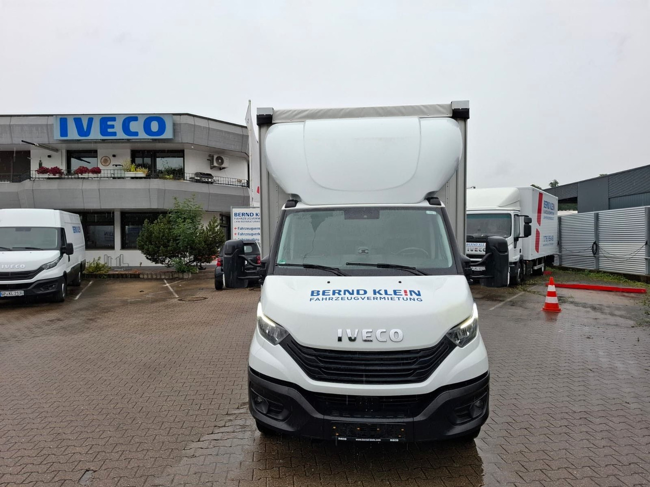 Iveco 72-210A8/P, Klima, Luft, HiMatik, LBW, RFK, - Planen Transporter: das Bild 3 Iveco 72-210A8/P, Klima, Luft, HiMatik, LBW, RFK, - Planen Transporter: das Bild 3