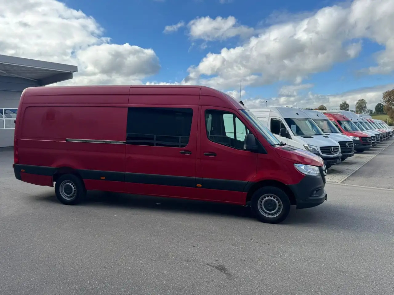 Mercedes-Benz Sprinter 317 CDI Maxi Lang Mixto AHK 3,5t MBUX - Kastenwagen, Transporter mit Doppelkabine: das Bild 3 Mercedes-Benz Sprinter 317 CDI Maxi Lang Mixto AHK 3,5t MBUX - Kastenwagen, Transporter mit Doppelkabine: das Bild 3