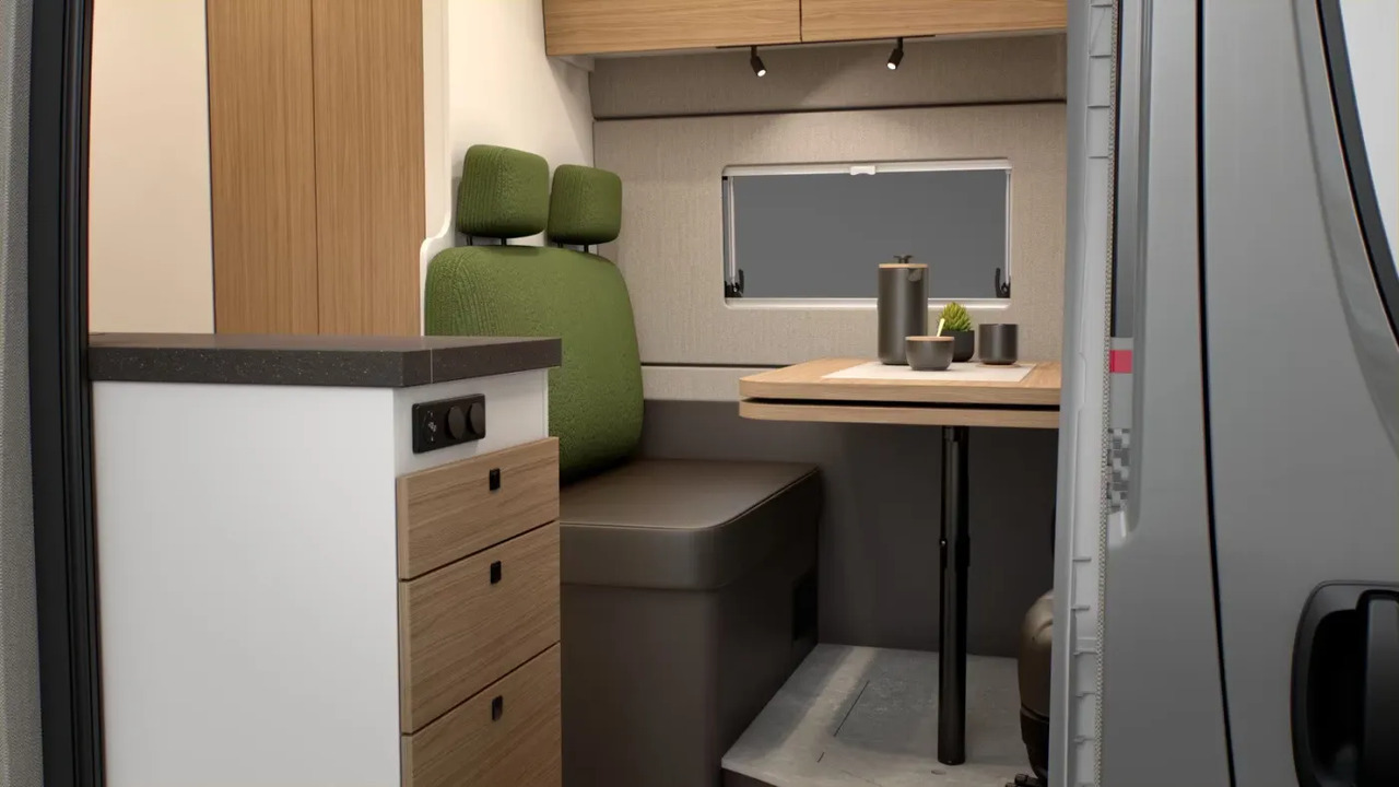 Wohnmobil Bürstner Papillon CV Automatik 140 PS - Camper Van: das Bild 2 Wohnmobil Bürstner Papillon CV Automatik 140 PS - Camper Van: das Bild 2