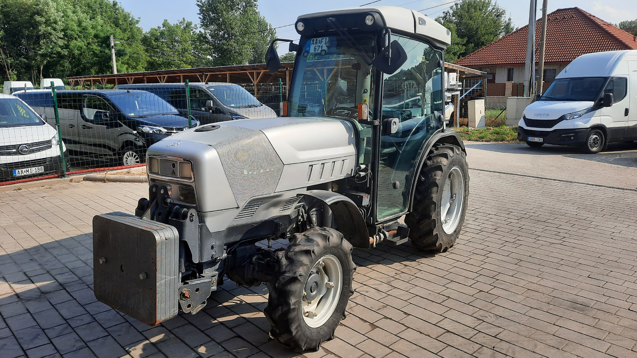 LAMBORGHINI RV90 Automatic - Traktor: das Bild 2 LAMBORGHINI RV90 Automatic - Traktor: das Bild 2