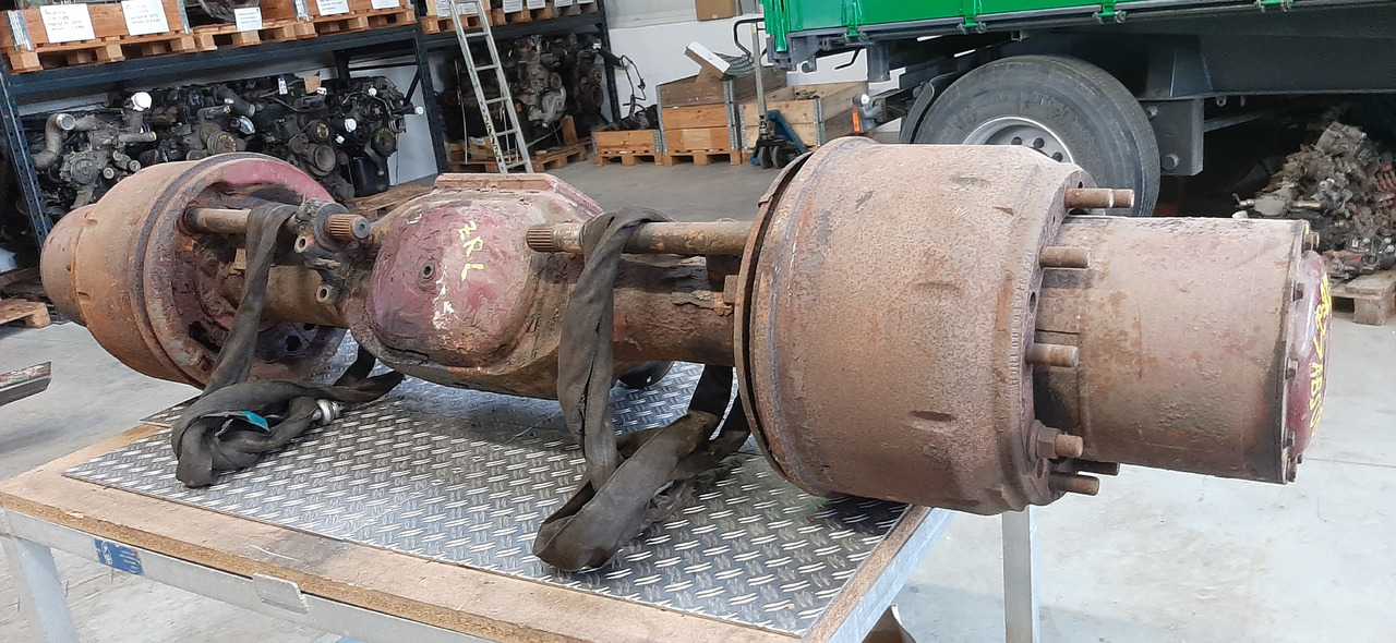 Gebrauchte DB 17 - 20, Außenplanetenachse, ABS, 10 Tonnen, Artikel - Nr. : 387.35031.20 - Hinterachse für LKW: das Bild 1 Gebrauchte DB 17 - 20, Außenplanetenachse, ABS, 10 Tonnen, Artikel - Nr. : 387.35031.20 - Hinterachse für LKW: das Bild 1