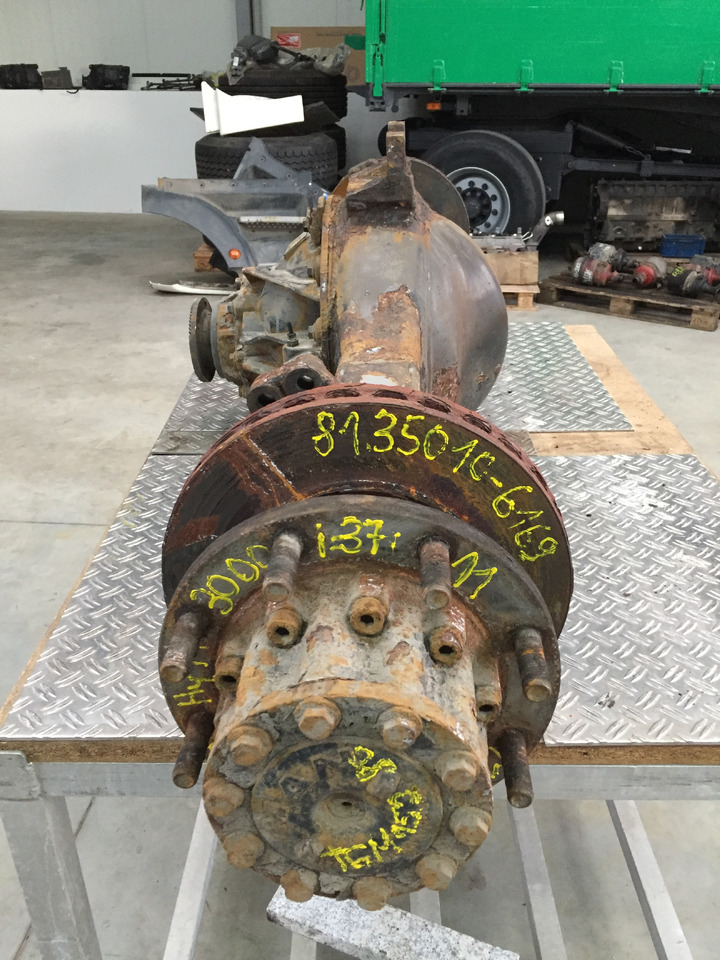 Hinterachse für LKW Gebrauchte Hinterachse MAN TGM 15.280, Typ : HY 11 3000, Artikel - Nr. : 81.35010 - 6169: das Bild 9