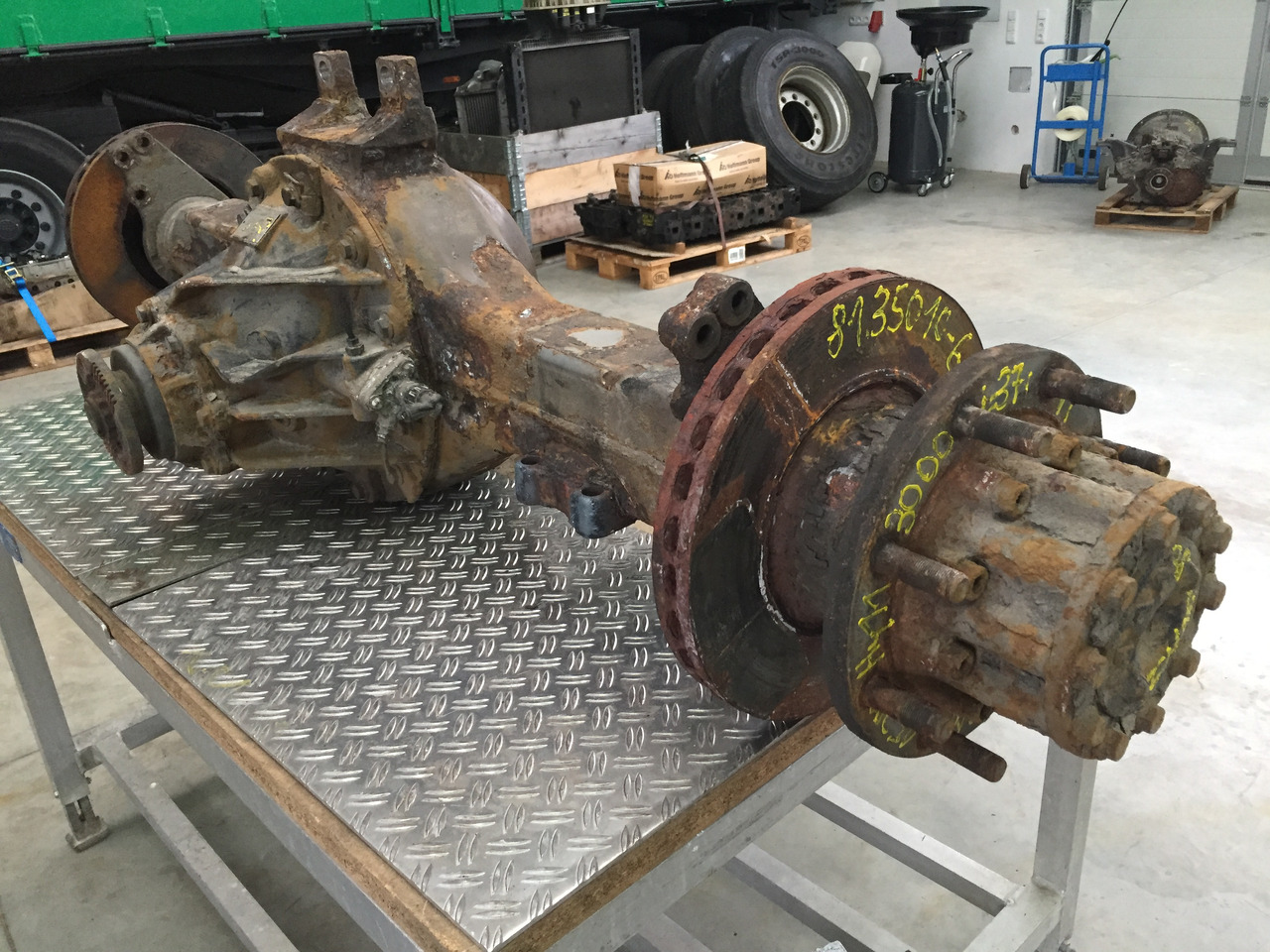 Hinterachse für LKW Gebrauchte Hinterachse MAN TGM 15.280, Typ : HY 11 3000, Artikel - Nr. : 81.35010 - 6169: das Bild 8