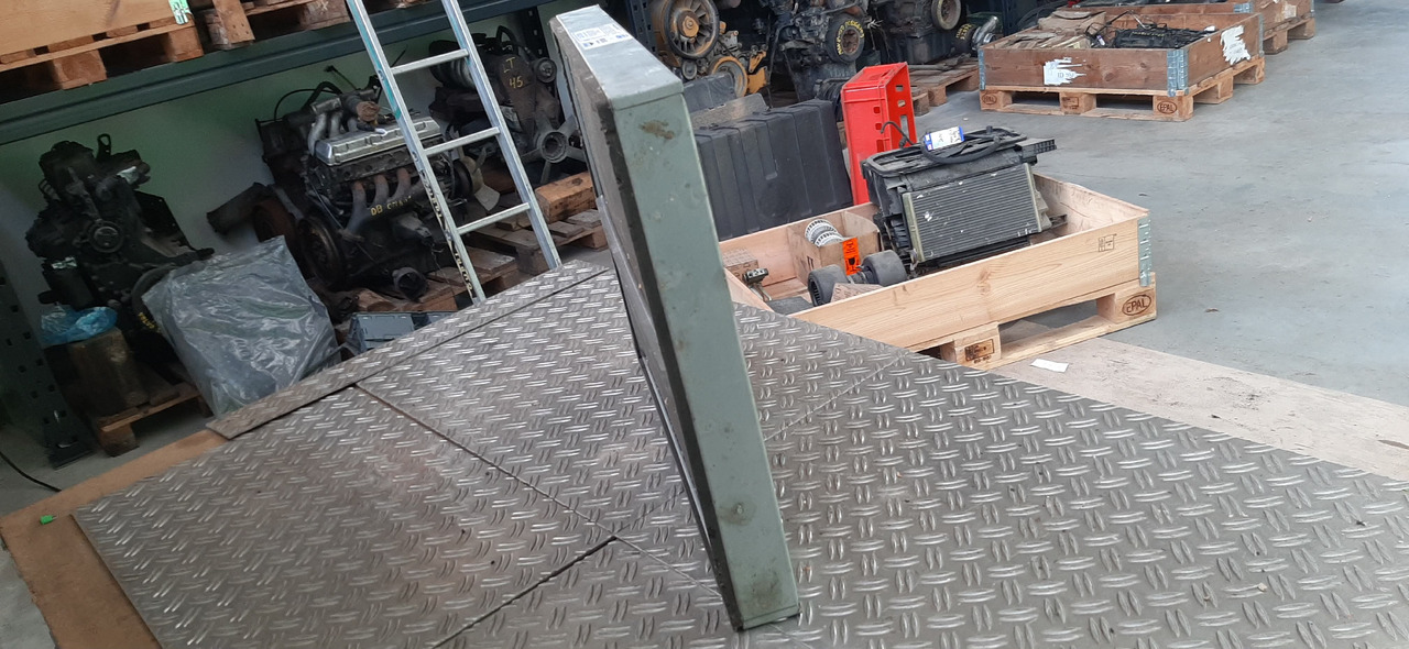 Gebrauchter Waukesha Luftfilter für Gasmotor mit Generator, Artikel - Nr. : 169180 K - Luftfilter für LKW: das Bild 5 Gebrauchter Waukesha Luftfilter für Gasmotor mit Generator, Artikel - Nr. : 169180 K - Luftfilter für LKW: das Bild 5