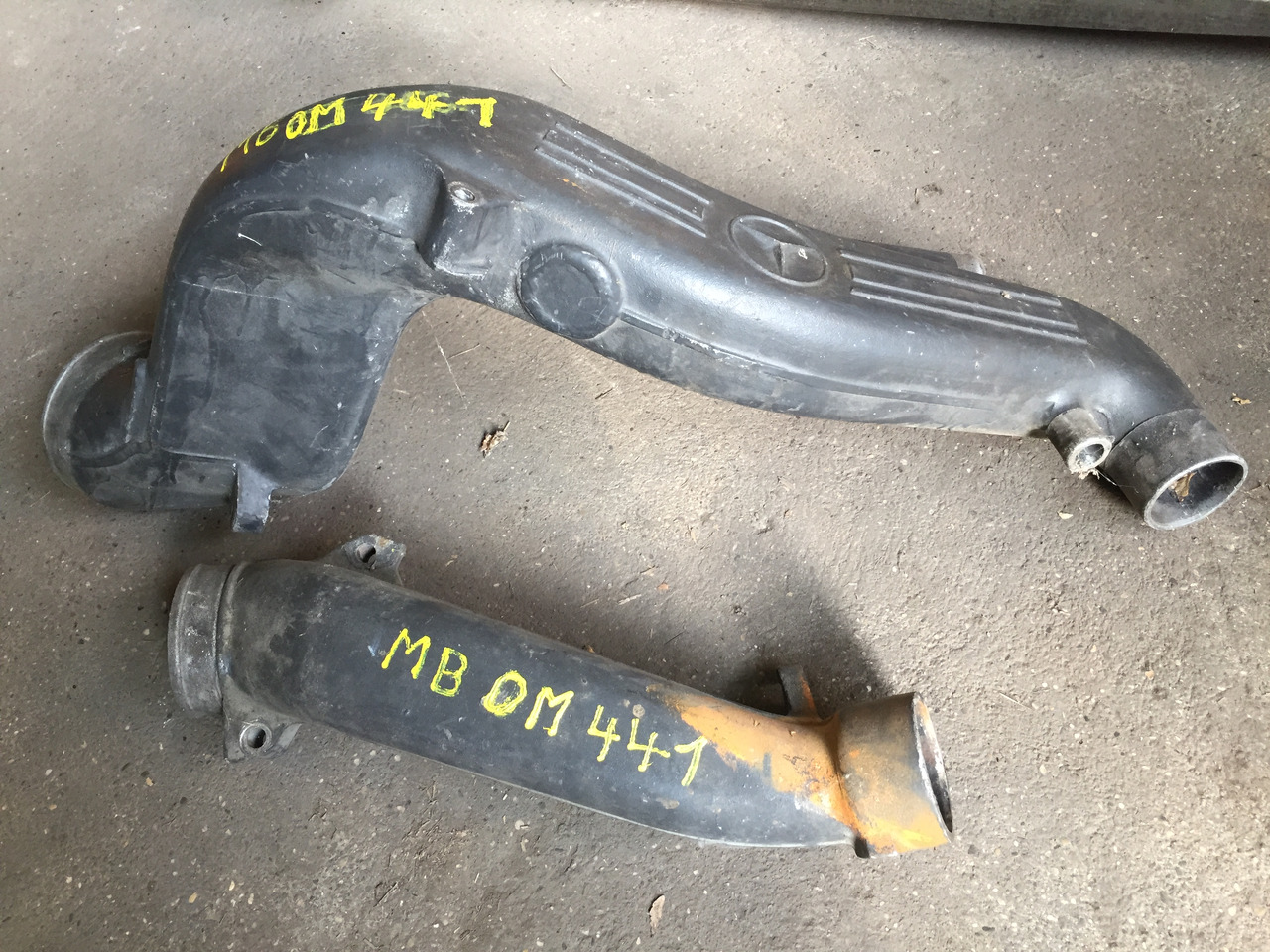 Gebrauchtes MB Motortyp OM 441 LA Ansaugrohr, Artikel - Nr. : A 999 999 99 99 - Ansaugrohr für LKW: das Bild 5 Gebrauchtes MB Motortyp OM 441 LA Ansaugrohr, Artikel - Nr. : A 999 999 99 99 - Ansaugrohr für LKW: das Bild 5