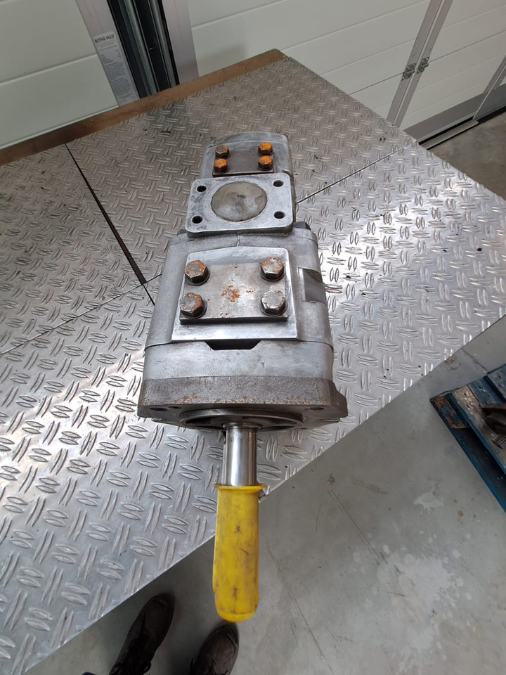 VOITH Type : IPH 5/4/4 - 64 - Hydraulikpumpe für Industriemaschine: das Bild 4 VOITH Type : IPH 5/4/4 - 64 - Hydraulikpumpe für Industriemaschine: das Bild 4