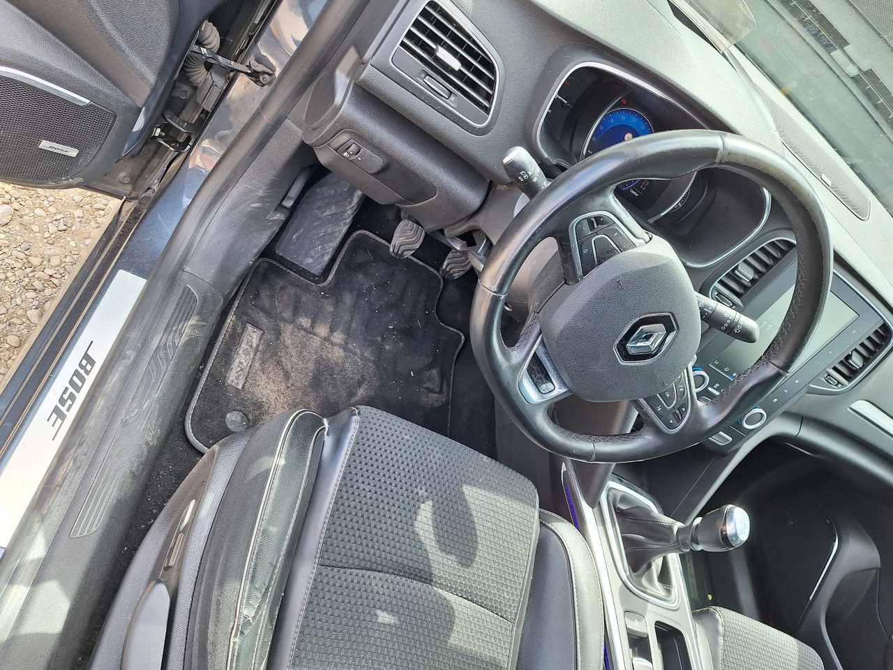 Renault Megane Blue dCi 95, zamjena - Limousine: das Bild 3 Renault Megane Blue dCi 95, zamjena - Limousine: das Bild 3