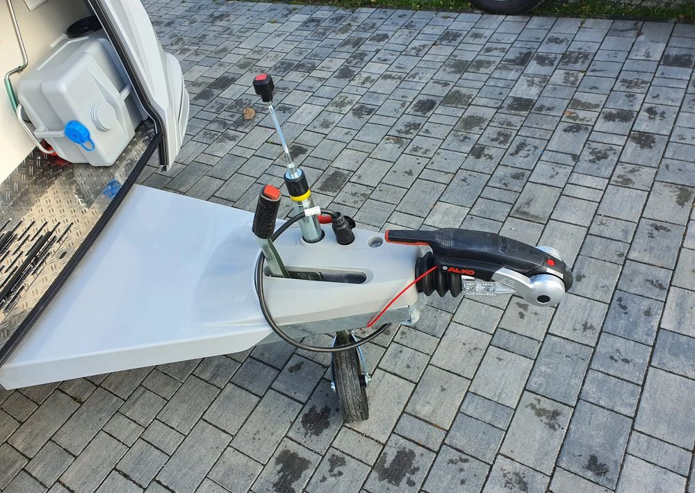 KNAUS SUDWIND 450 FU BLACK SELECTION - Wohnwagen: das Bild 3 KNAUS SUDWIND 450 FU BLACK SELECTION - Wohnwagen: das Bild 3