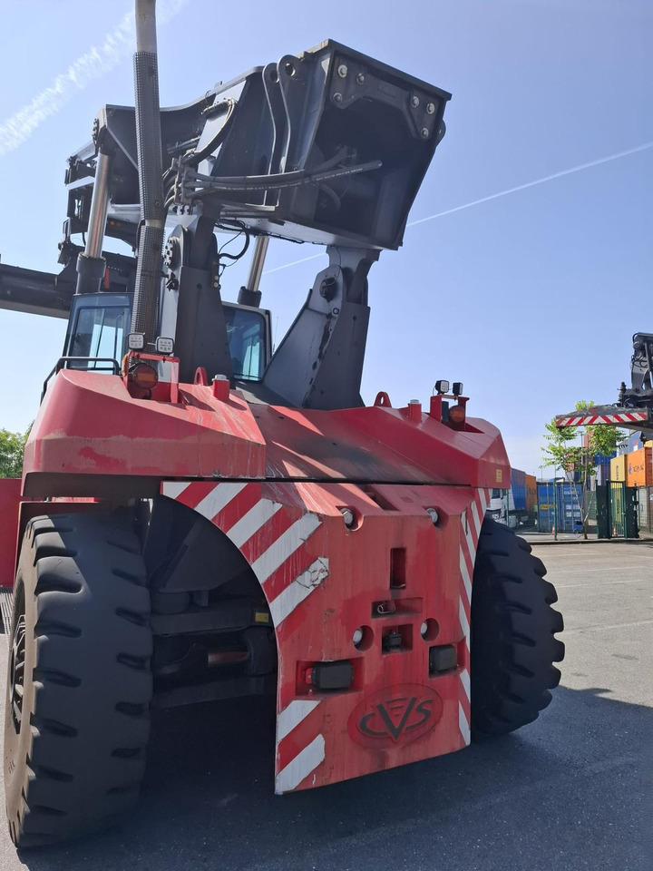 CVS FERRARi F500 RS3 - Reach stacker: das Bild 3 CVS FERRARi F500 RS3 - Reach stacker: das Bild 3