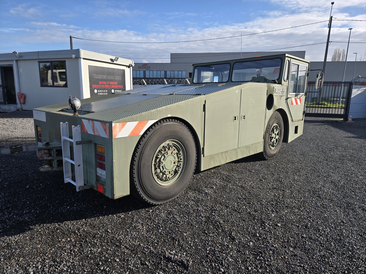 Tracma TD18000 - Flugzeugschlepper: das Bild 4 Tracma TD18000 - Flugzeugschlepper: das Bild 4