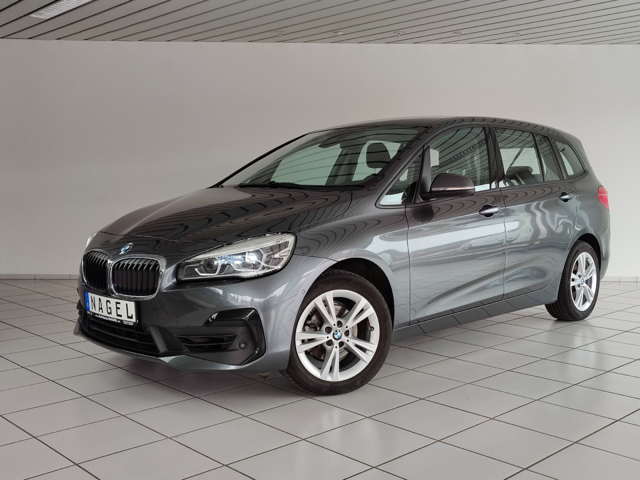 BMW 216 i Gran Tourer Advantage RTTI Navi Apple DAB PDC - Kombi: das Bild 1 BMW 216 i Gran Tourer Advantage RTTI Navi Apple DAB PDC - Kombi: das Bild 1