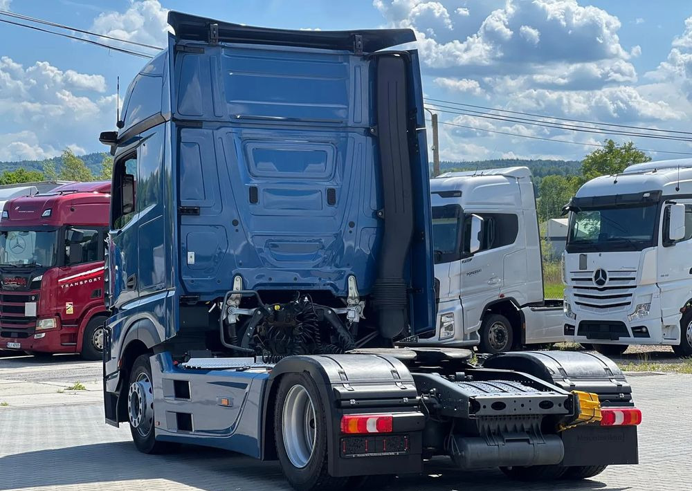 Mercedes-Benz ACTROS 1845 MEGA GIGA SPACE - Sattelzugmaschine: das Bild 4 Mercedes-Benz ACTROS 1845 MEGA GIGA SPACE - Sattelzugmaschine: das Bild 4