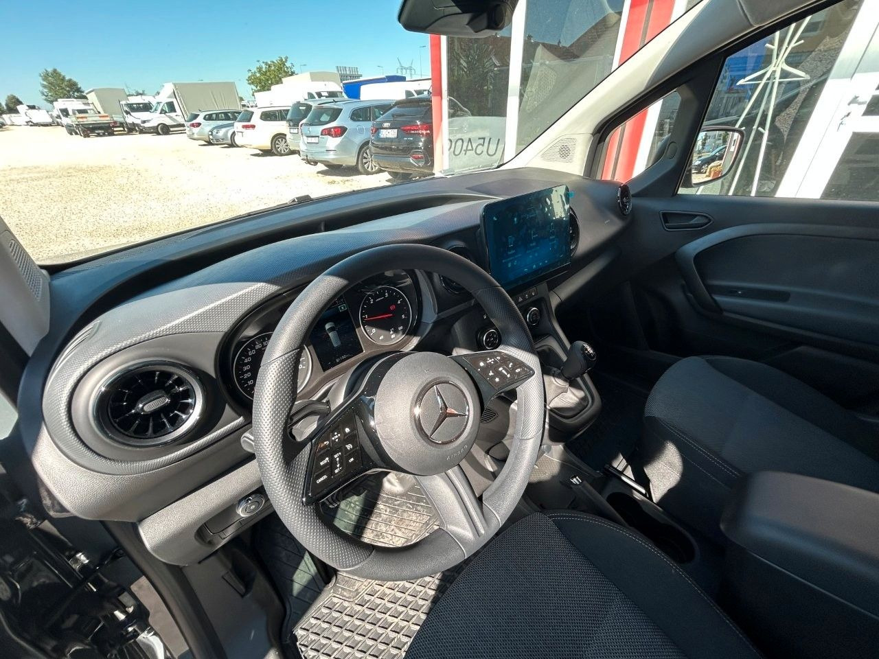 Kleintransporter Mercedes-Benz Citan Kasten 112 CDI lang: das Bild 18