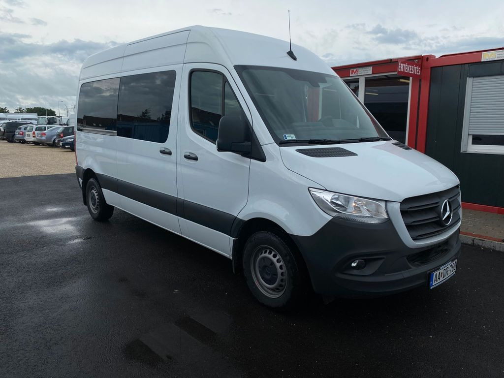 Mercedes-Benz Sprinter 11,5m3 315 9 Sitzer 150Ps SOFORT Mercedes-Benz Sprinter 11,5m3 315 9 Sitzer 150Ps SOFORT - Kleinbus, Personentransporter: das Bild 1 Mercedes-Benz Sprinter 11,5m3 315 9 Sitzer 150Ps SOFORT Mercedes-Benz Sprinter 11,5m3 315 9 Sitzer 150Ps SOFORT - Kleinbus, Personentransporter: das Bild 1