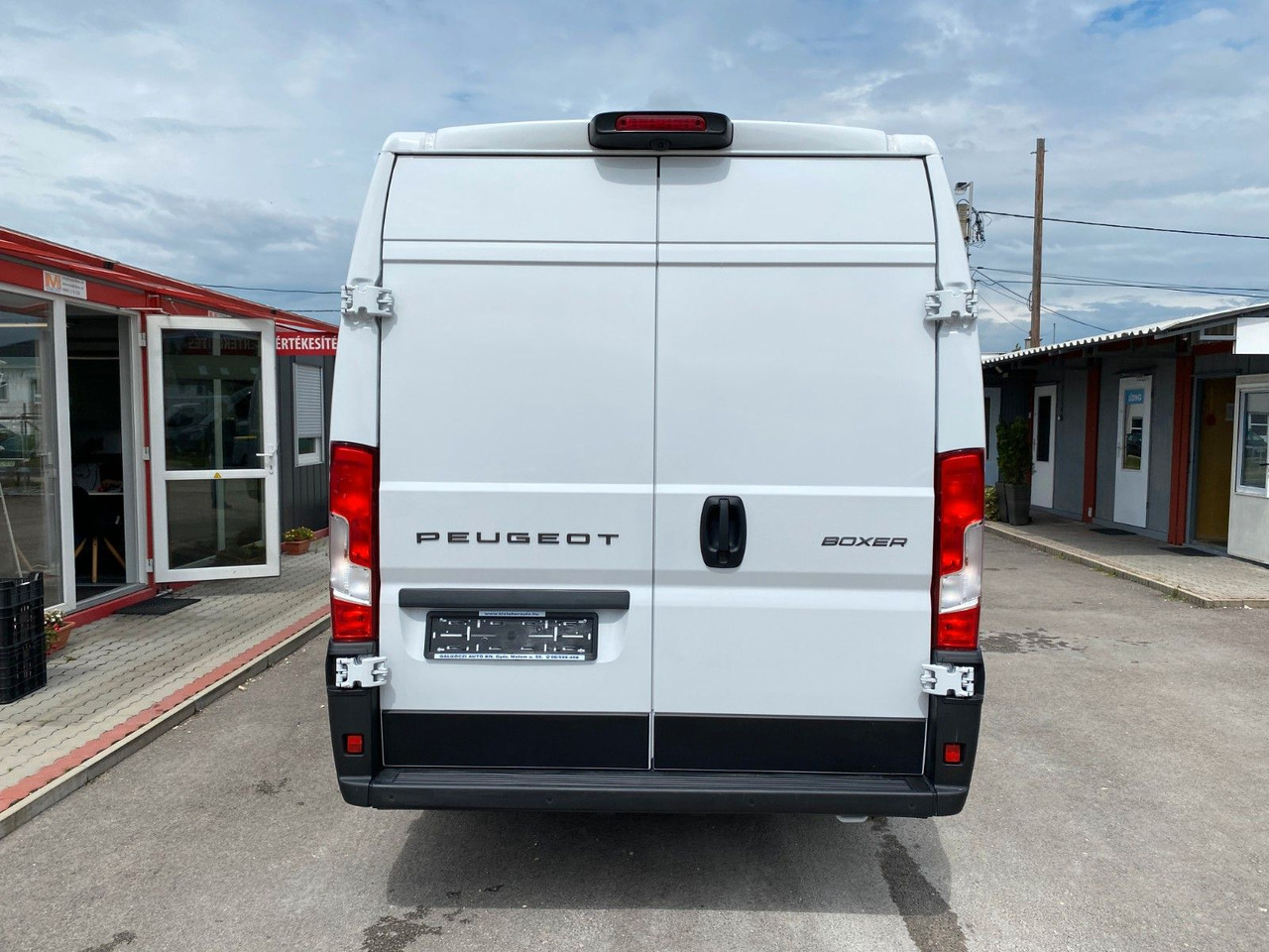 Peugeot Boxer Kasten Hochraum 435 L4H2 BlueHDi 140 Peugeot Boxer Kühlkasten 435 L4H2 BlueHDi 140 - Kastenwagen: das Bild 5 Peugeot Boxer Kasten Hochraum 435 L4H2 BlueHDi 140 Peugeot Boxer Kühlkasten 435 L4H2 BlueHDi 140 - Kastenwagen: das Bild 5