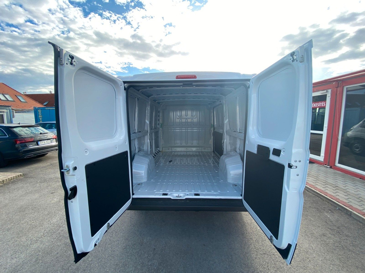 Peugeot Boxer - Kleintransporter: das Bild 4 Peugeot Boxer - Kleintransporter: das Bild 4