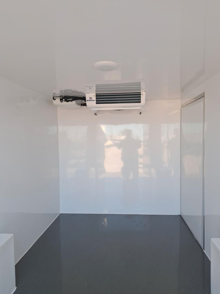 Peugeot Boxer - Kühltransporter: das Bild 4 Peugeot Boxer - Kühltransporter: das Bild 4