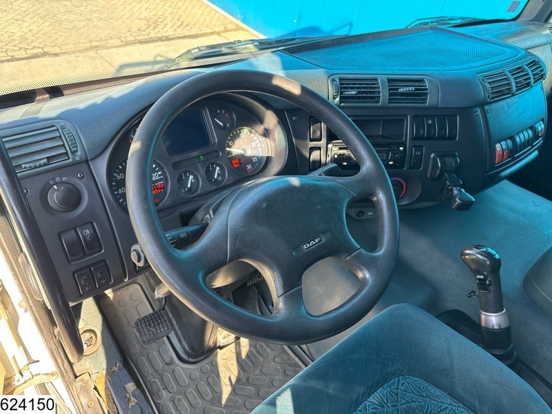 DAF CF 360 Euro 3, Fuel, Handgeschakeld, 14733 Liter, 5 Comp - Tankwagen: das Bild 5 DAF CF 360 Euro 3, Fuel, Handgeschakeld, 14733 Liter, 5 Comp - Tankwagen: das Bild 5