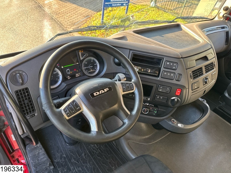 DAF XF 480 6x2, EURO 6, Combi, Dhollandia, 110 m3 - Plane LKW: das Bild 5 DAF XF 480 6x2, EURO 6, Combi, Dhollandia, 110 m3 - Plane LKW: das Bild 5