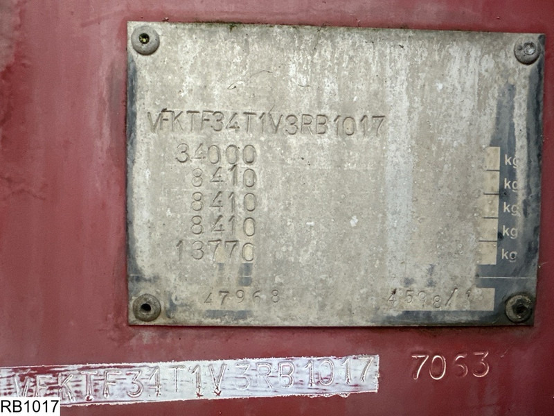 Fruehauf Fuel 39886 Liter, 7 Compartments - Tankauflieger: das Bild 5 Fruehauf Fuel 39886 Liter, 7 Compartments - Tankauflieger: das Bild 5
