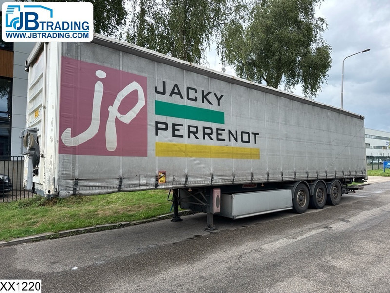 Fruehauf Tautliner Dhollandia - Planenauflieger: das Bild 1 Fruehauf Tautliner Dhollandia - Planenauflieger: das Bild 1