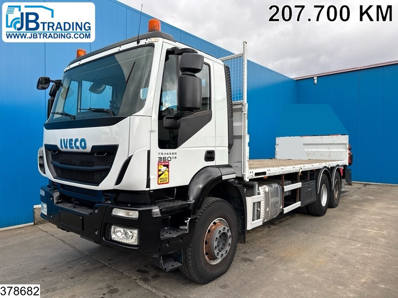 Iveco Trakker 360 6x4, EURO 6, Steelsuspension, Hub reduction - Pritsche LKW: das Bild 1 Iveco Trakker 360 6x4, EURO 6, Steelsuspension, Hub reduction - Pritsche LKW: das Bild 1