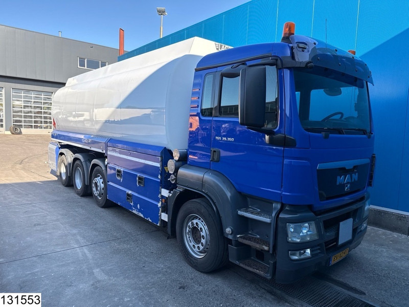 MAN TGS 39 360 8x2, FUEL, 31300 Liter, 4 Comp - Tankwagen: das Bild 2 MAN TGS 39 360 8x2, FUEL, 31300 Liter, 4 Comp - Tankwagen: das Bild 2