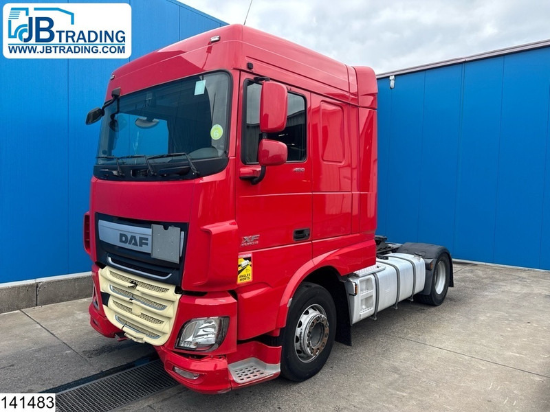 DAF XF 460 EURO 6, PTO - Sattelzugmaschine: das Bild 1 DAF XF 460 EURO 6, PTO - Sattelzugmaschine: das Bild 1
