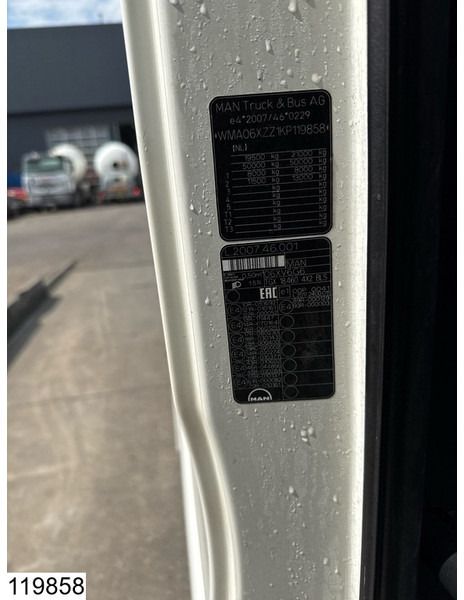Sattelzugmaschine MAN TGX 18 460 EURO 6: das Bild 7