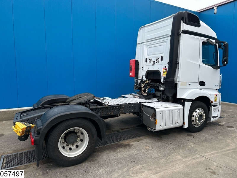 Mercedes-Benz Actros 1843 EURO 6, Retarder, PTO, Standairco - Sattelzugmaschine: das Bild 2 Mercedes-Benz Actros 1843 EURO 6, Retarder, PTO, Standairco - Sattelzugmaschine: das Bild 2