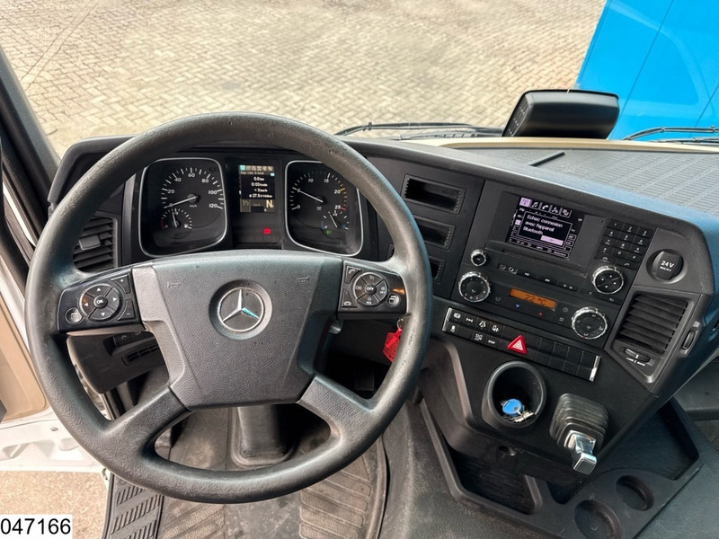 Sattelzugmaschine Mercedes-Benz Actros 1845 EURO 6: das Bild 10