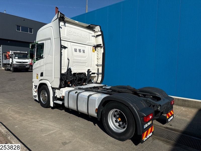 Scania R 450 EURO 6, Retarder, Standairco - Sattelzugmaschine: das Bild 4 Scania R 450 EURO 6, Retarder, Standairco - Sattelzugmaschine: das Bild 4