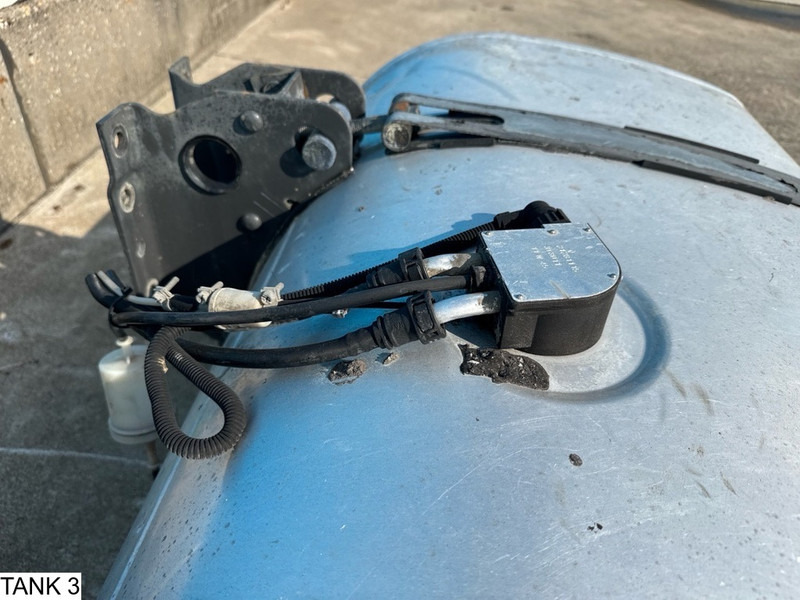 Universeel Brandstoftank - Kraftstofftank für LKW: das Bild 4 Universeel Brandstoftank - Kraftstofftank für LKW: das Bild 4