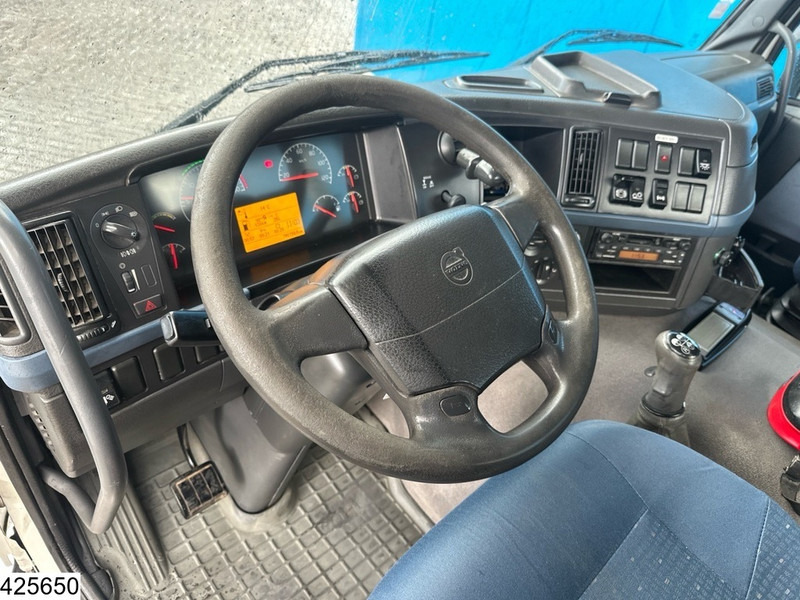 Volvo FM 300 6 X 2, Manual, Steel suspension, Palfinger - Pritsche LKW, Autokran: das Bild 5 Volvo FM 300 6 X 2, Manual, Steel suspension, Palfinger - Pritsche LKW, Autokran: das Bild 5