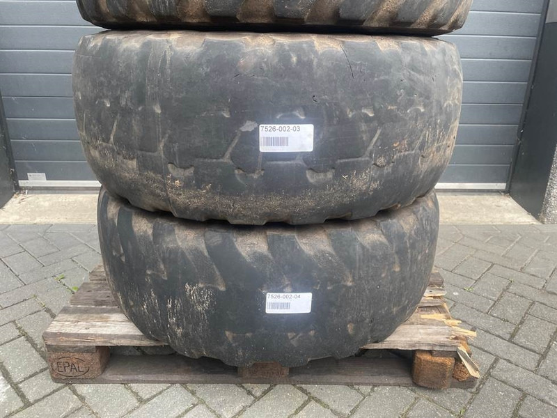 Ahlmann AZ6-Alliance 405/70R20 (16/70R20)-Tire/Reifen/Band - Felgen und Reifen für Baumaschine: das Bild 3 Ahlmann AZ6-Alliance 405/70R20 (16/70R20)-Tire/Reifen/Band - Felgen und Reifen für Baumaschine: das Bild 3