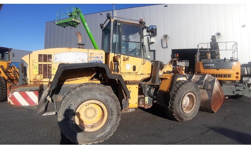 Komatsu WA 320 - 5H (For parts) - Radlader: das Bild 3 Komatsu WA 320 - 5H (For parts) - Radlader: das Bild 3