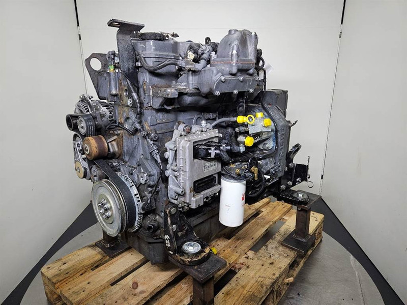 New Holland W110C-FPT F4HFE413J-Engine/Motor - Motor für Baumaschine: das Bild 2 New Holland W110C-FPT F4HFE413J-Engine/Motor - Motor für Baumaschine: das Bild 2