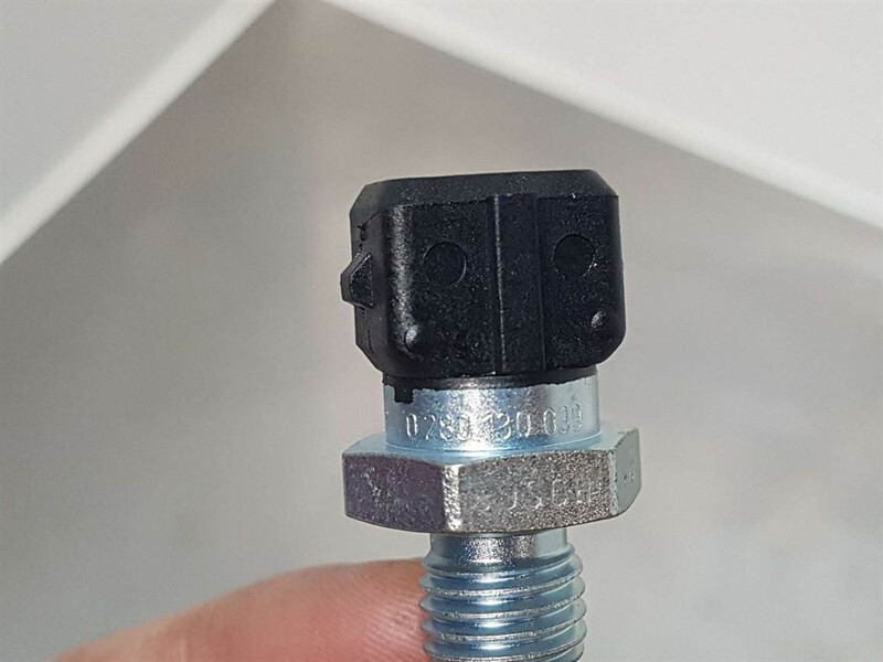 Perkins 854E-E34TA-Bosch 0280130039-Temperatuursensor - Elektrische Ausrüstung für Baumaschine: das Bild 4 Perkins 854E-E34TA-Bosch 0280130039-Temperatuursensor - Elektrische Ausrüstung für Baumaschine: das Bild 4