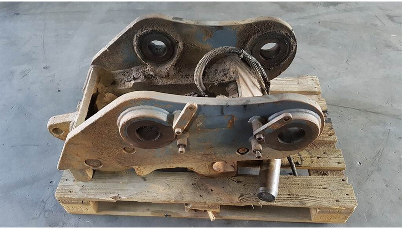 TEFRA R906 / 20T - Liebherr - Quick coupler - Schnellwechsler für Baumaschine: das Bild 1 TEFRA R906 / 20T - Liebherr - Quick coupler - Schnellwechsler für Baumaschine: das Bild 1