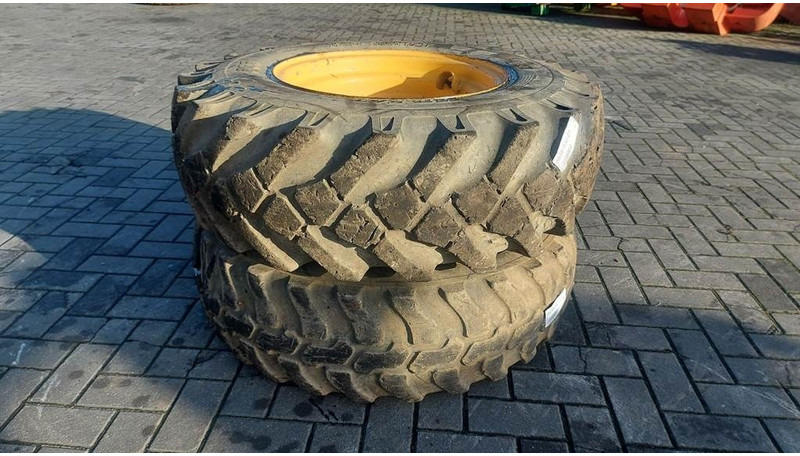 Volvo L30G-BKT 12.5-20-Tire/Reifen/Band - Felgen und Reifen für Baumaschine: das Bild 1 Volvo L30G-BKT 12.5-20-Tire/Reifen/Band - Felgen und Reifen für Baumaschine: das Bild 1