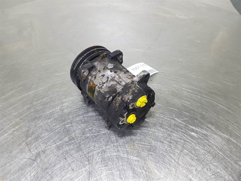 Volvo -Sanden SD7H15-Compressor/Kompressor/Aircopomp - Klimakompressor für Baumaschine: das Bild 3 Volvo -Sanden SD7H15-Compressor/Kompressor/Aircopomp - Klimakompressor für Baumaschine: das Bild 3