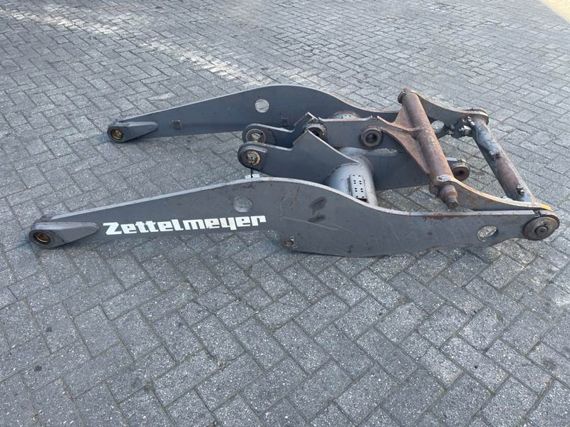 Zettelmeyer ZL602 - Lifting framework/Schaufelarm/Giek - Ausleger für Baumaschine: das Bild 4 Zettelmeyer ZL602 - Lifting framework/Schaufelarm/Giek - Ausleger für Baumaschine: das Bild 4