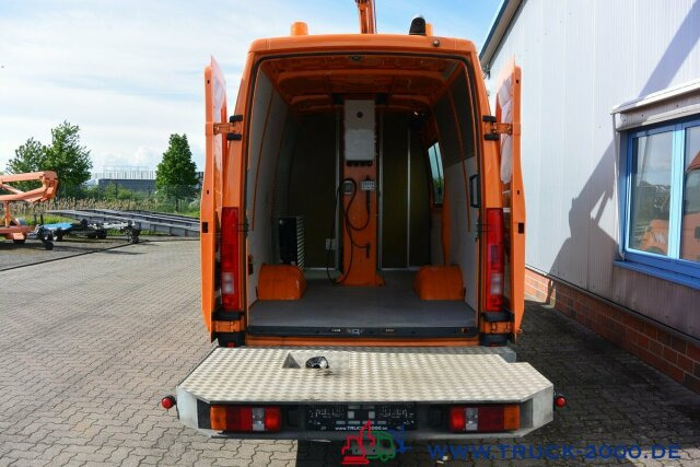 Iveco 50C11 Iveco Daily Versalift 14m Erdgasantrieb - LKW mit Arbeitsbühne: das Bild 4 Iveco 50C11 Iveco Daily Versalift 14m Erdgasantrieb - LKW mit Arbeitsbühne: das Bild 4