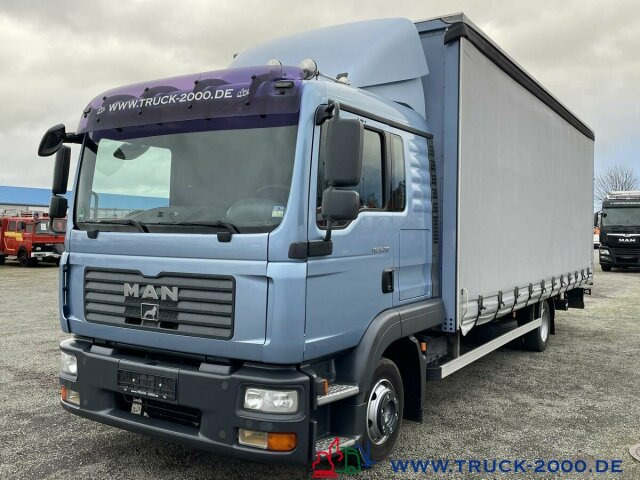MAN TGL 9.210 Schiebeplane L+R LBW Großes Haus/ Bett - Plane LKW: das Bild 2 MAN TGL 9.210 Schiebeplane L+R LBW Großes Haus/ Bett - Plane LKW: das Bild 2