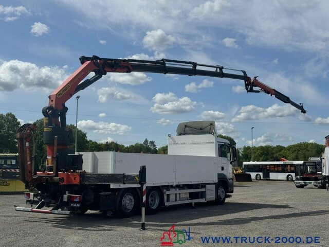 Pritsche LKW, Autokran MAN TGS 26.400 PK 23002 mit Jib 23m Hakenhöhe 237TKM: das Bild 13