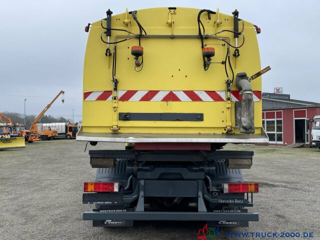 Mercedes-Benz 1524 Winterdienst - Streuer - Kehrmaschine 1.Hd - Kehrmaschine: das Bild 3 Mercedes-Benz 1524 Winterdienst - Streuer - Kehrmaschine 1.Hd - Kehrmaschine: das Bild 3