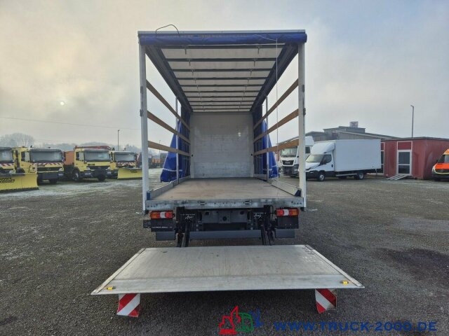 Mercedes-Benz 823 Schiebeplane L+R LBW nur 164TKM Gr.Haus 1.Hd - Plane LKW: das Bild 4 Mercedes-Benz 823 Schiebeplane L+R LBW nur 164TKM Gr.Haus 1.Hd - Plane LKW: das Bild 4