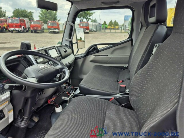 Mitsubishi Canter Fuso 6S15 Winter Schneeschild Salzstreuer - Absetzkipper: das Bild 3 Mitsubishi Canter Fuso 6S15 Winter Schneeschild Salzstreuer - Absetzkipper: das Bild 3